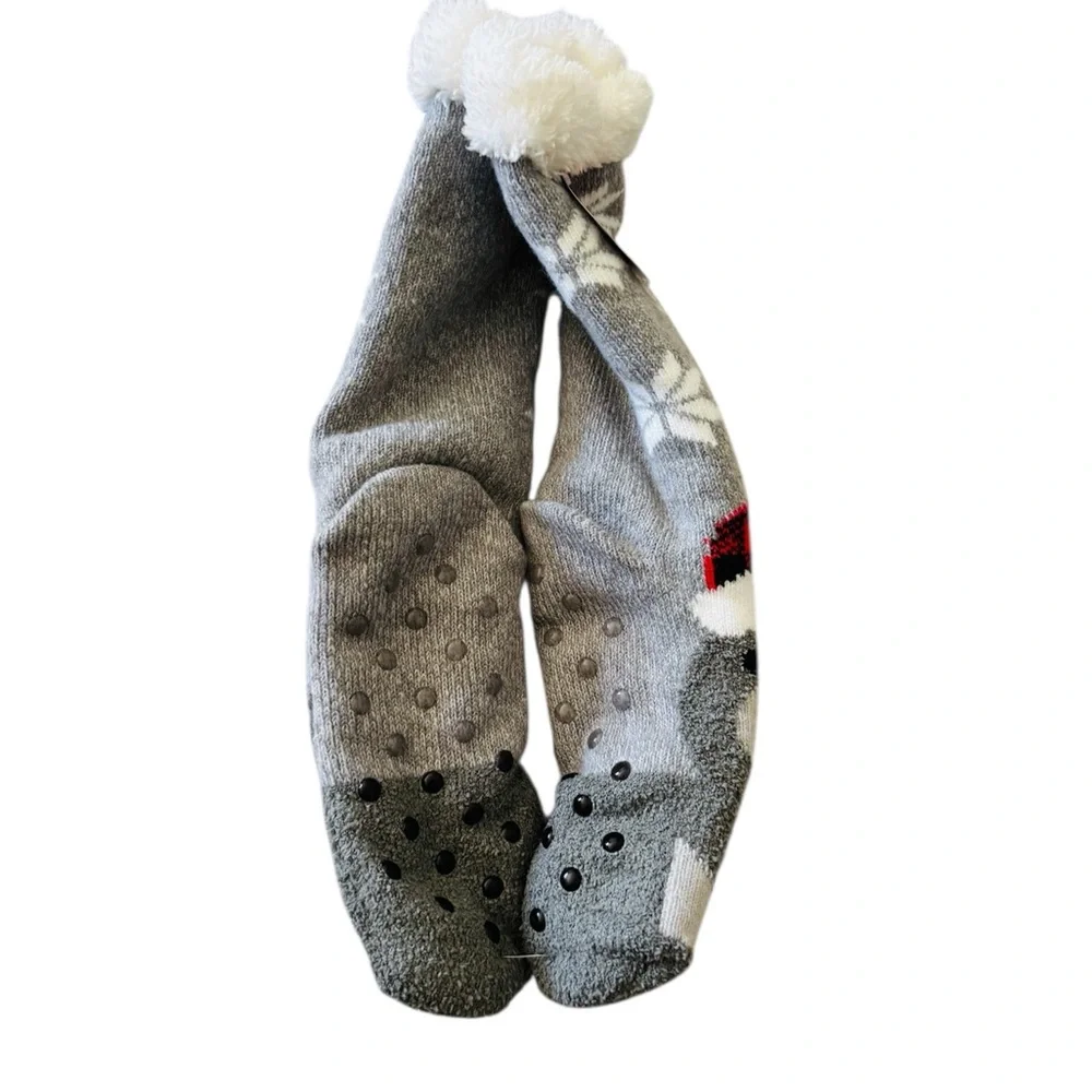 Gray Fuzzy Babba Walrus Socks Women’s Size 9-11 (Shoe Size 4-10)